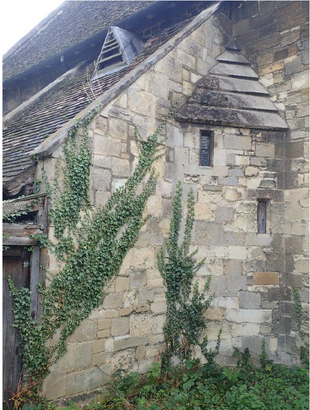 Fig. 14. Vestry/Organ chamber west. Walls of reused coarse grey Barnack, medium-grained yellow Ketton and fine-grained white Clunch.